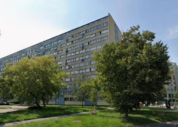 Mound Apartment